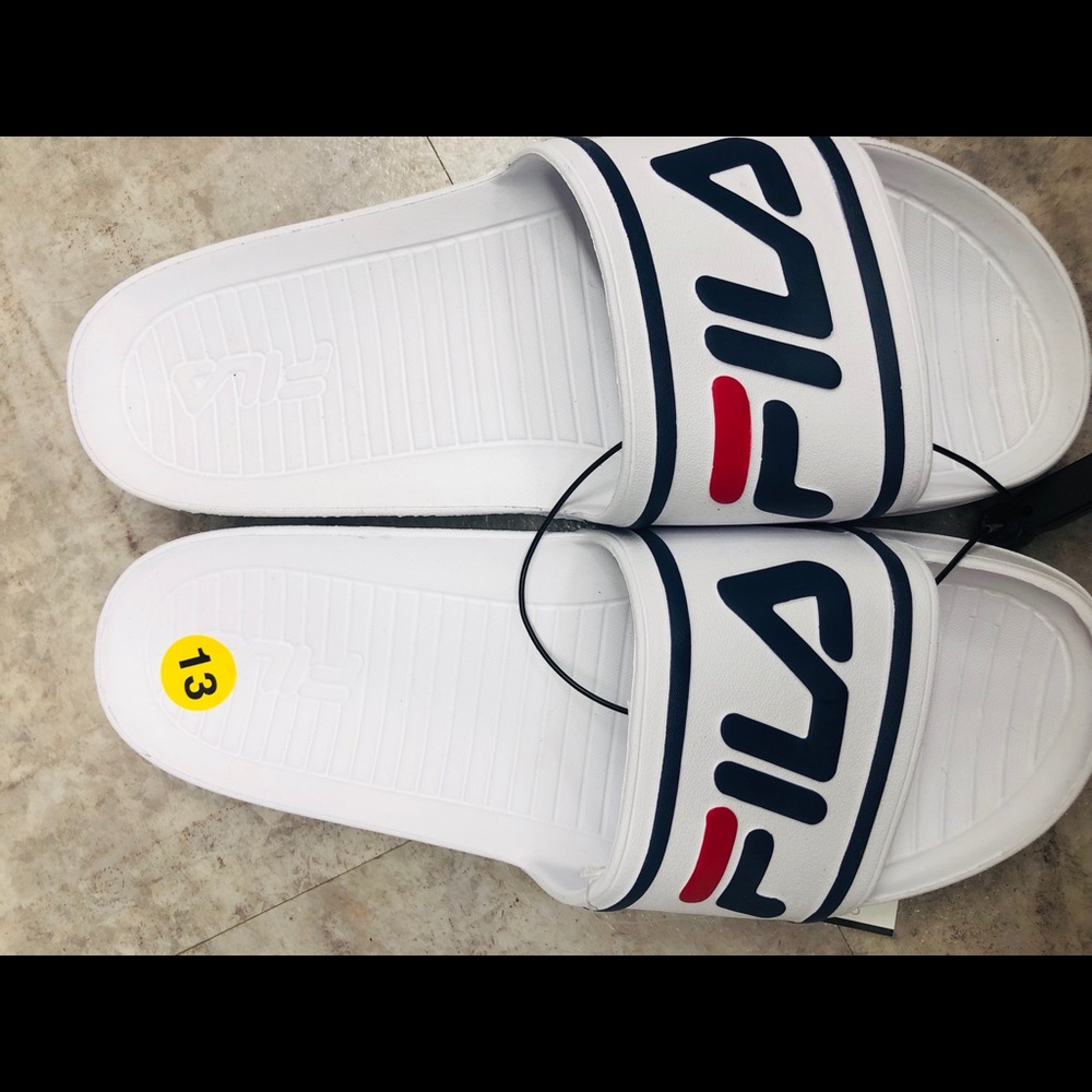Brand new FILA Slides